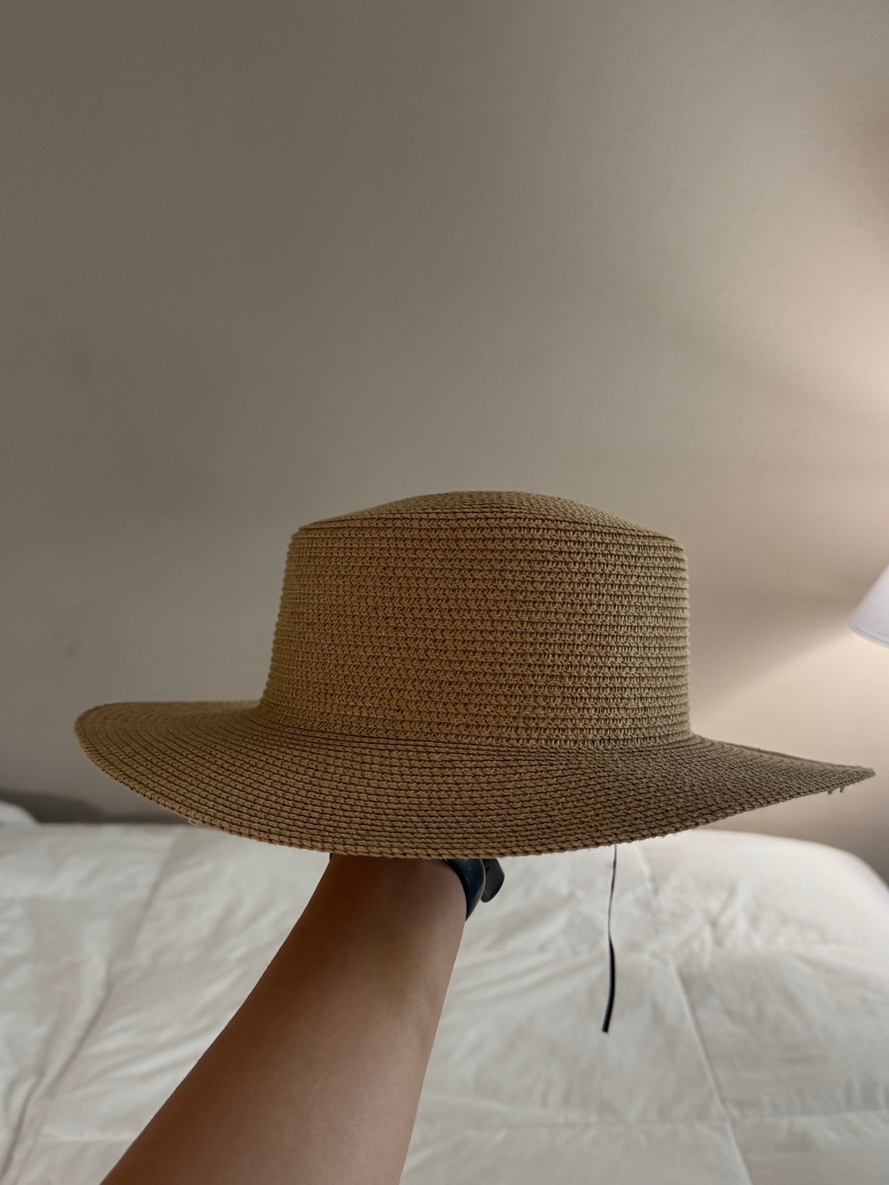 Women’s Straw Sun Hat in Tan -